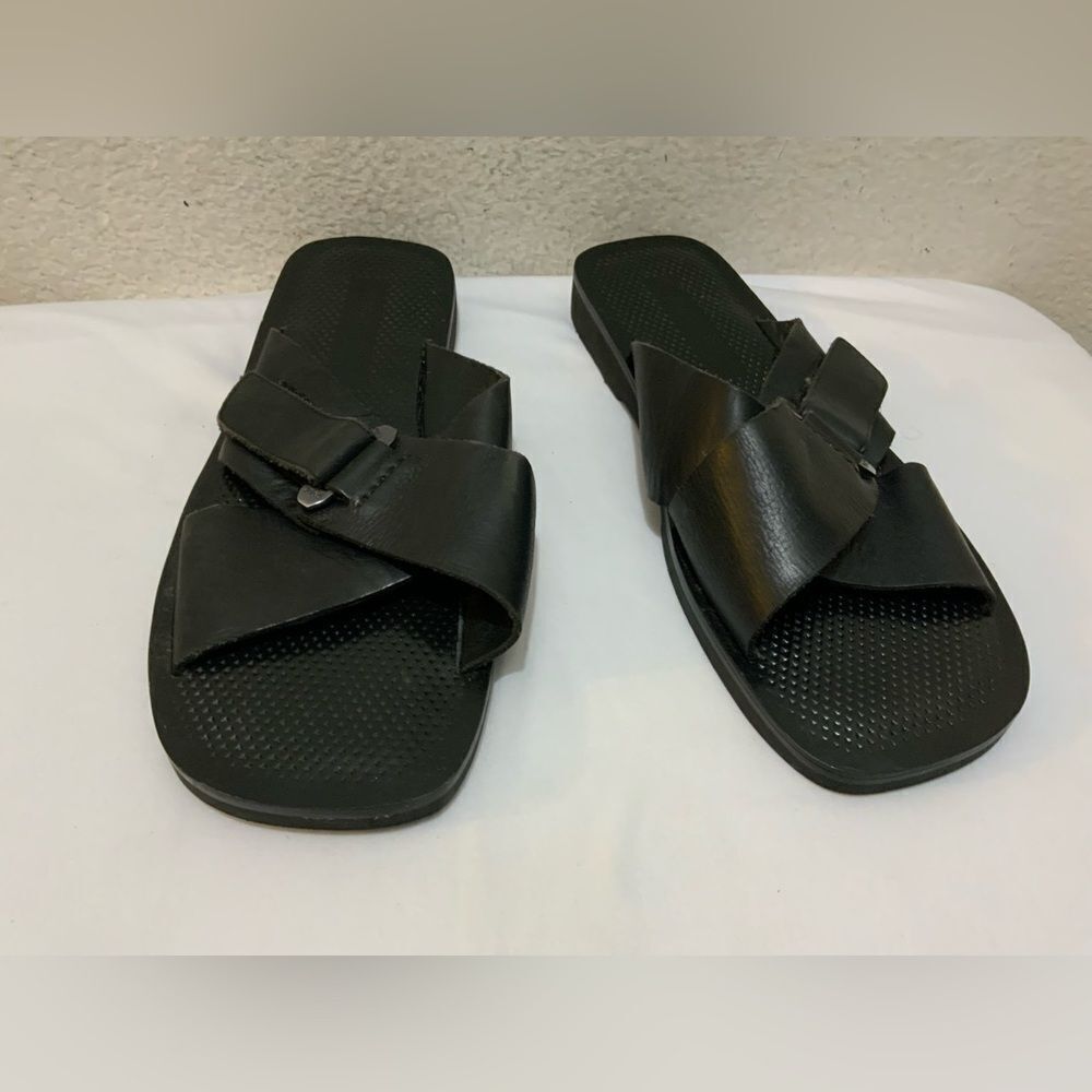 Kenneth Cole Black Leather Men’s Sandals cross cross Size 10 M